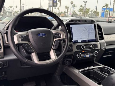 Certified 2022 Ford F250 Lariat w/ Black Appearance Package AWD/4WD image 29