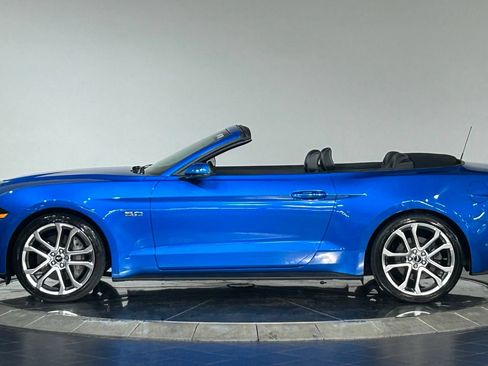 Used 2019 Ford Mustang GT Premium RWD image 15