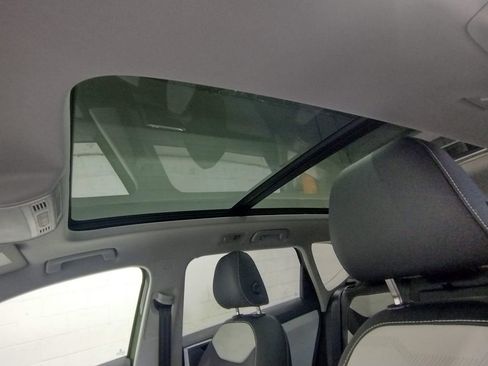 New 2026 Volkswagen Taos SEL AWD/4WD image 20