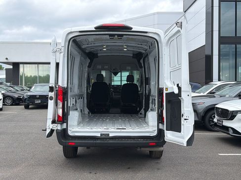 Used 2024 Ford Transit 250 148 Medium Roof RWD image 8