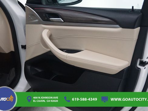 Used 2019 BMW X4 xDrive30i w/ Premium Package AWD/4WD image 17