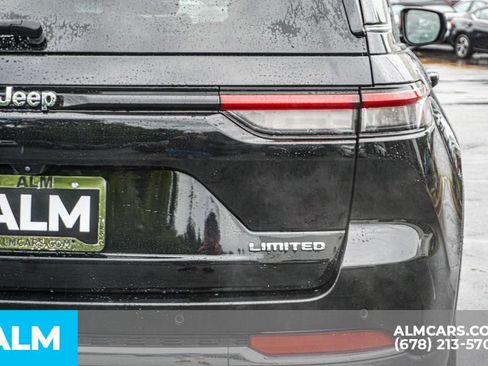 Used 2023 Jeep Grand Cherokee Limited AWD/4WD image 13