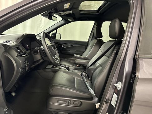 Certified 2021 Honda Passport Touring image 3