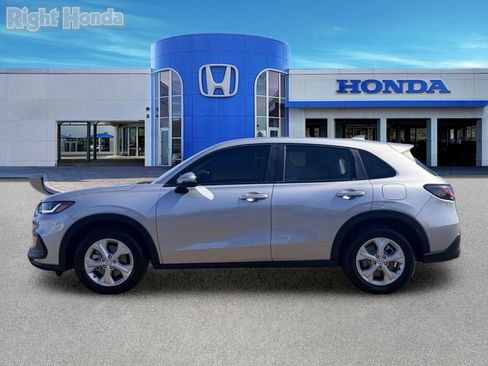 Certified 2023 Honda HR-V LX image 4