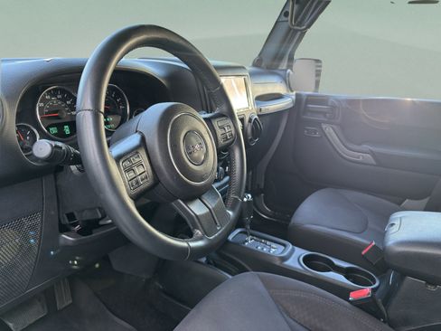Used 2013 Jeep Wrangler Unlimited Sport AWD/4WD image 14