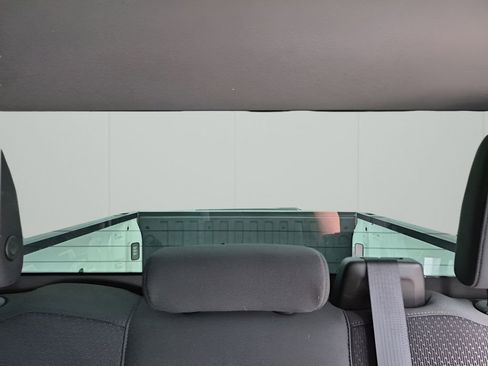 Used 2021 GMC Sierra 1500 2WD Crew Cab w/ Sierra Value Package image 25