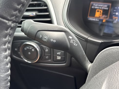 Used 2022 Ford Edge SEL w/ Convenience Package AWD/4WD image 16