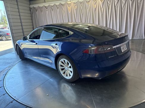 Used 2018 Tesla Model S 100D AWD/4WD image 7