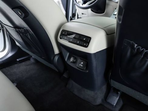 Used 2022 Hyundai Palisade SEL w/ 8P Bench Seat Package FWD image 43