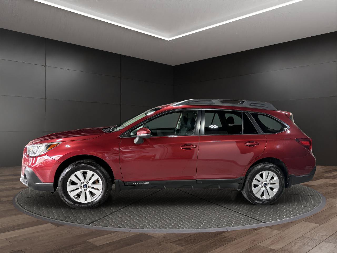 Used 2019 Subaru Outback 2.5i Premium AWD/4WD image 5