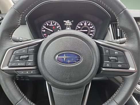 Used 2025 Subaru Outback Premium image 20