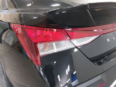 Used 2025 Hyundai Elantra Sport FWD image 34