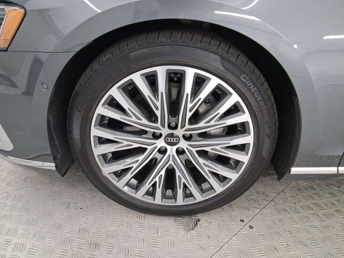 Used 2021 Audi A8 L 3.0T image 11