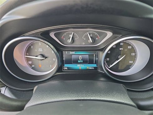 Used 2019 Buick Envision Essence image 29
