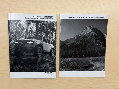 Used 2023 Ford Bronco Badlands w/ Sasquatch Package image 43