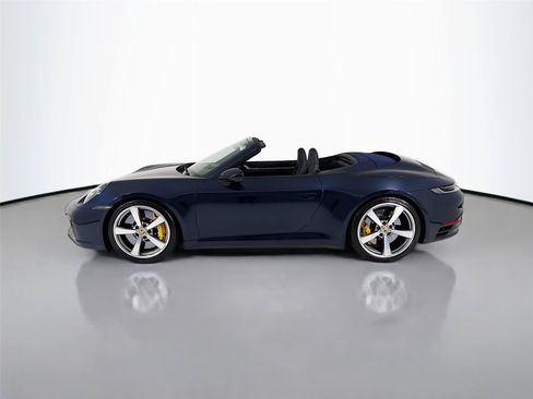 Used 2021 Porsche 911 Cabriolet image 7