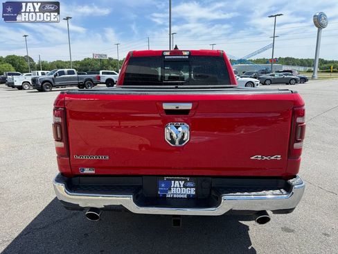 Used 2022 RAM 1500 Laramie AWD/4WD image 5