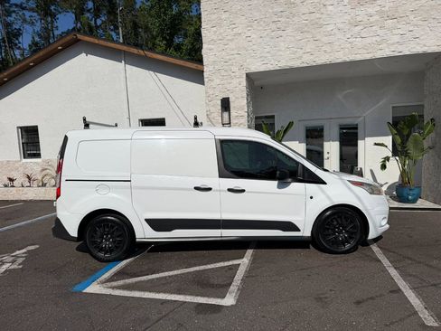 Used 2016 Ford Transit Connect XLT FWD image 17