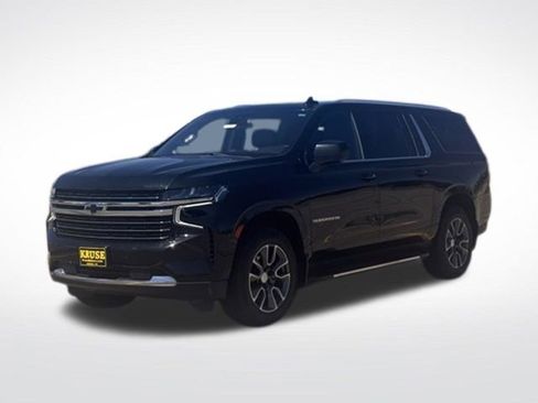 Used 2022 Chevrolet Suburban LT w/ Max Trailering Package AWD/4WD image 38