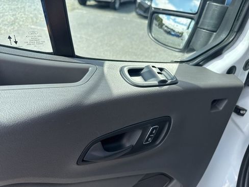 Used 2024 Ford Transit 250 Low Roof w/ Exterior Upgrade Package image 20