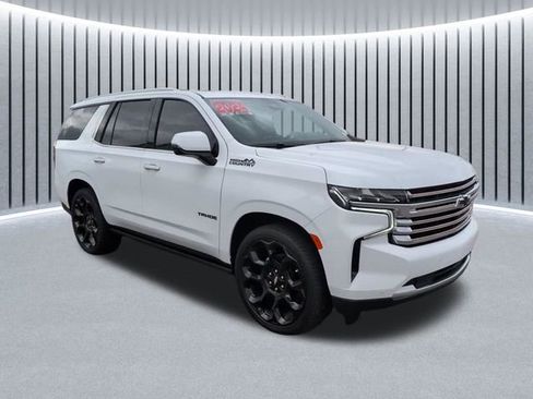 Used 2024 Chevrolet Tahoe High Country AWD/4WD image 1