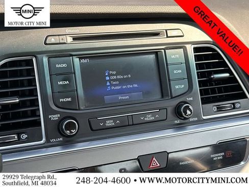 Used 2015 Hyundai Sonata Sport w/ Option Group 03 image 32