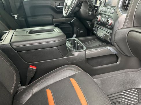 Used 2020 GMC Sierra 1500 AT4 w/ Off Road Performance Package AWD/4WD image 15