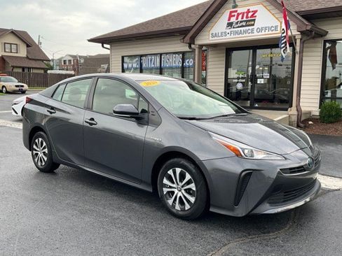 Used 2020 Toyota Prius L Eco FWD image 31