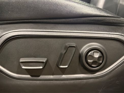 Used 2024 Jeep Grand Cherokee Limited 4xe AWD/4WD image 20