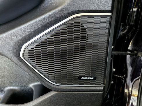 Certified 2023 Jeep Grand Cherokee L Limited w/ Luxury Tech Group II image 18