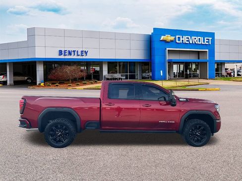 Used 2024 GMC Sierra 2500 AT4 w/ AT4 Premium Plus Package image 6