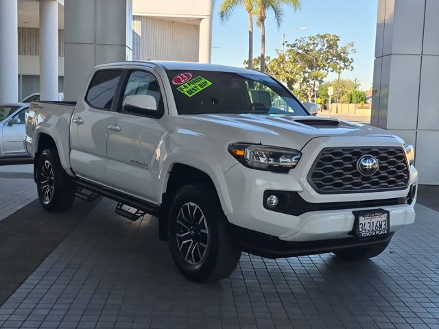 Used 2023 Toyota Tacoma TRD Sport RWD image 3