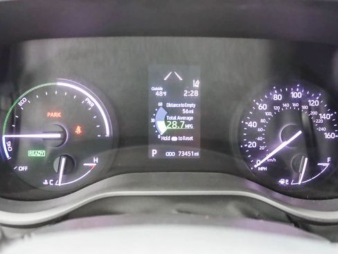 Used 2022 Toyota Sienna XSE image 22