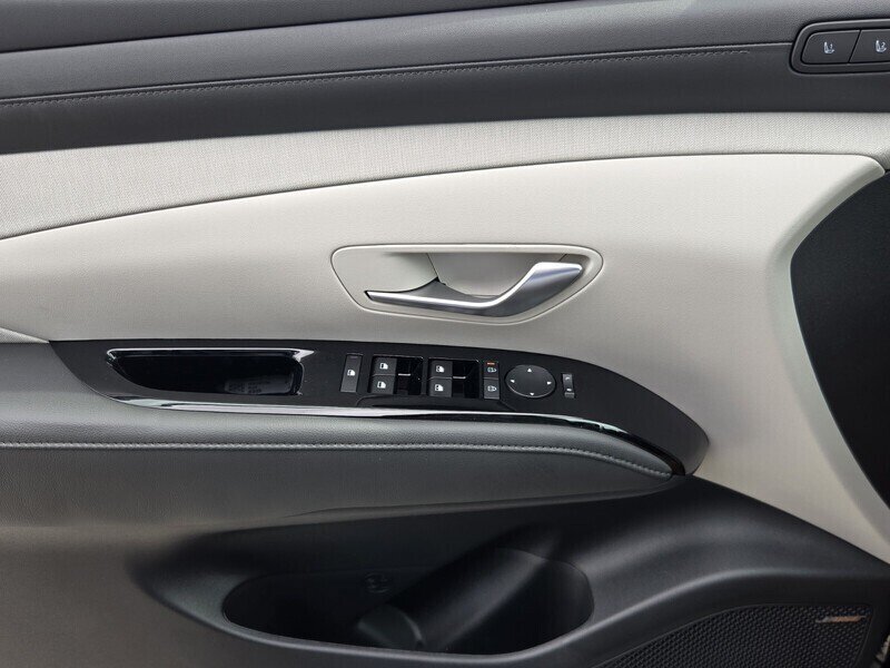New 2026 Hyundai Tucson Limited FWD image 11