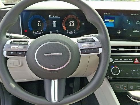 New 2026 Hyundai Tucson SEL image 10