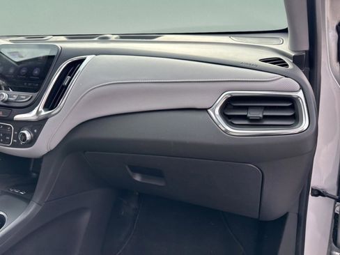 Used 2020 Chevrolet Equinox Premier image 39