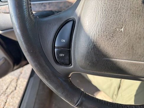 Used 1999 Ford Crown Victoria LX image 24