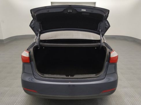 Used 2016 Kia Forte LX w/ LX Popular Plus Package FWD image 29