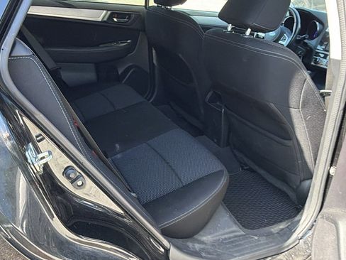 Used 2016 Subaru Outback 2.5i Premium AWD/4WD image 21