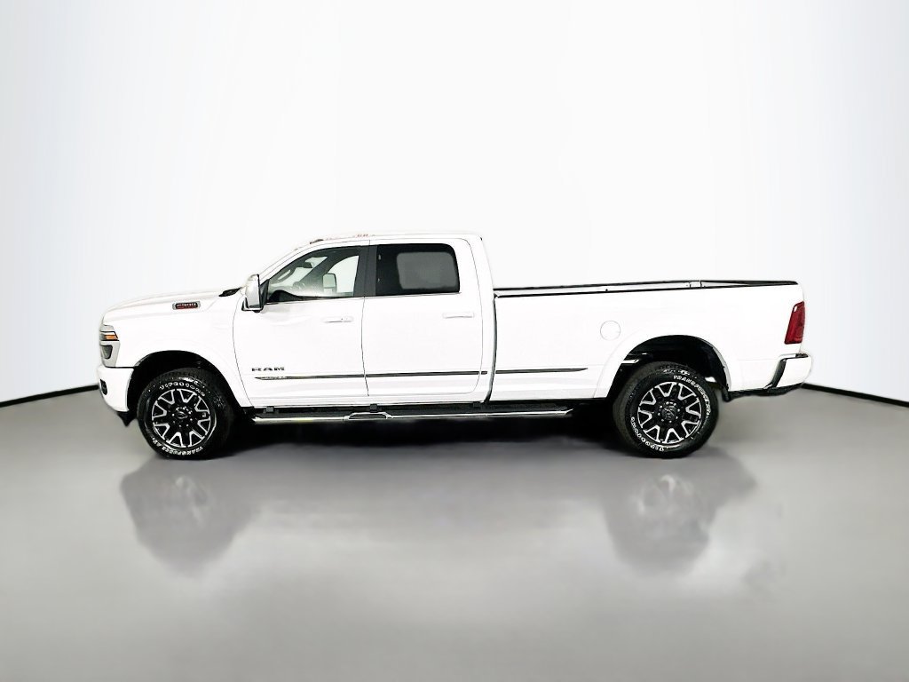New 2026 RAM 2500 Limited w/ Towing Technology Group AWD/4WD image 4