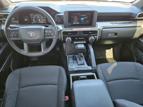 Used 2024 Toyota Tacoma SR5 image 9