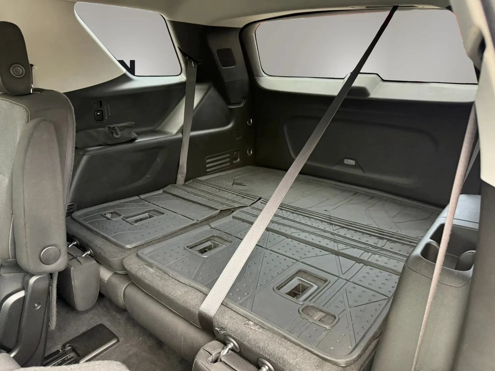 Used 2018 Chevrolet Traverse LT FWD image 28