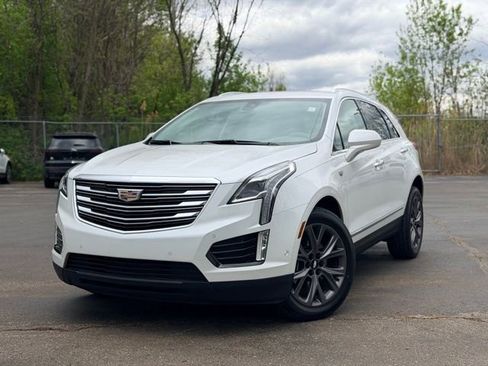 Used 2019 Cadillac XT5 Premium Luxury w/ Driver Assist Package AWD/4WD image 1