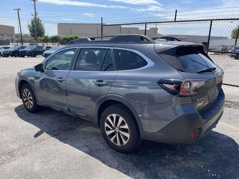 Used 2021 Subaru Outback Premium w/ Popular Package #1 AWD/4WD image 4