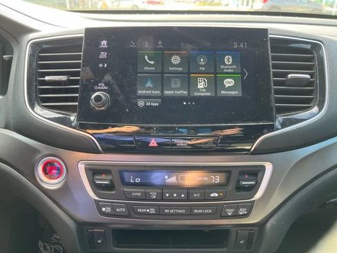 Used 2022 Honda Pilot Sport image 8