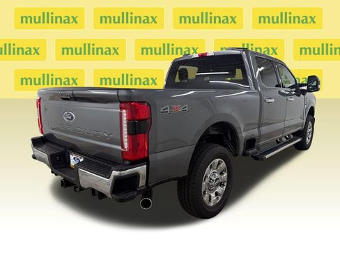 New 2026 Ford F250 Lariat w/ Chrome Package AWD/4WD image 3