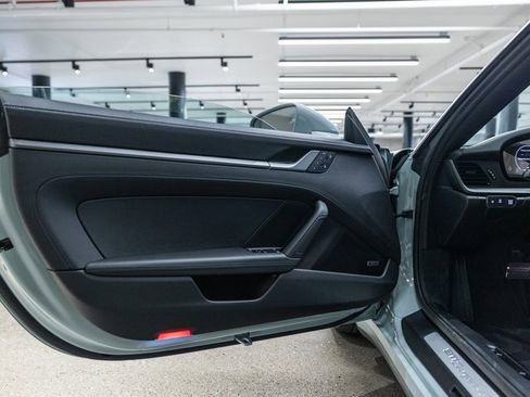 New 2026 Porsche 911 Targa 4S image 28