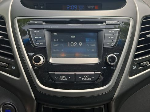 Used 2015 Hyundai Elantra Sport image 20