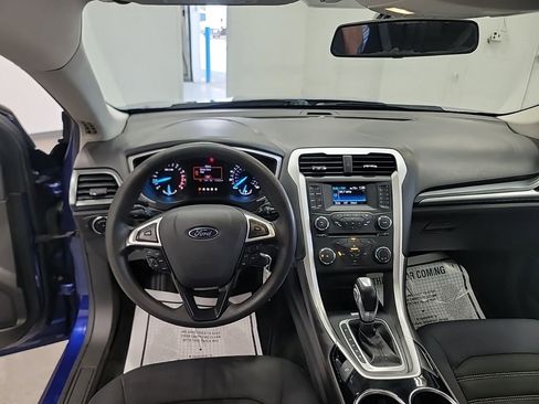 Used 2013 Ford Fusion SE image 21