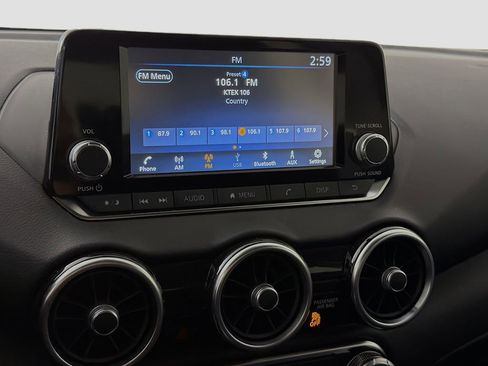 Used 2025 Nissan Sentra S image 16